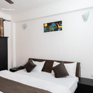 room-ompalace-25