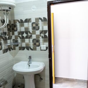 room-ompalace-31