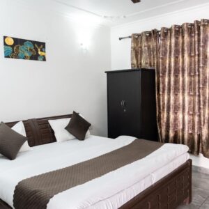 room-ompalace-37