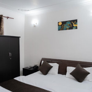 room-ompalace-55